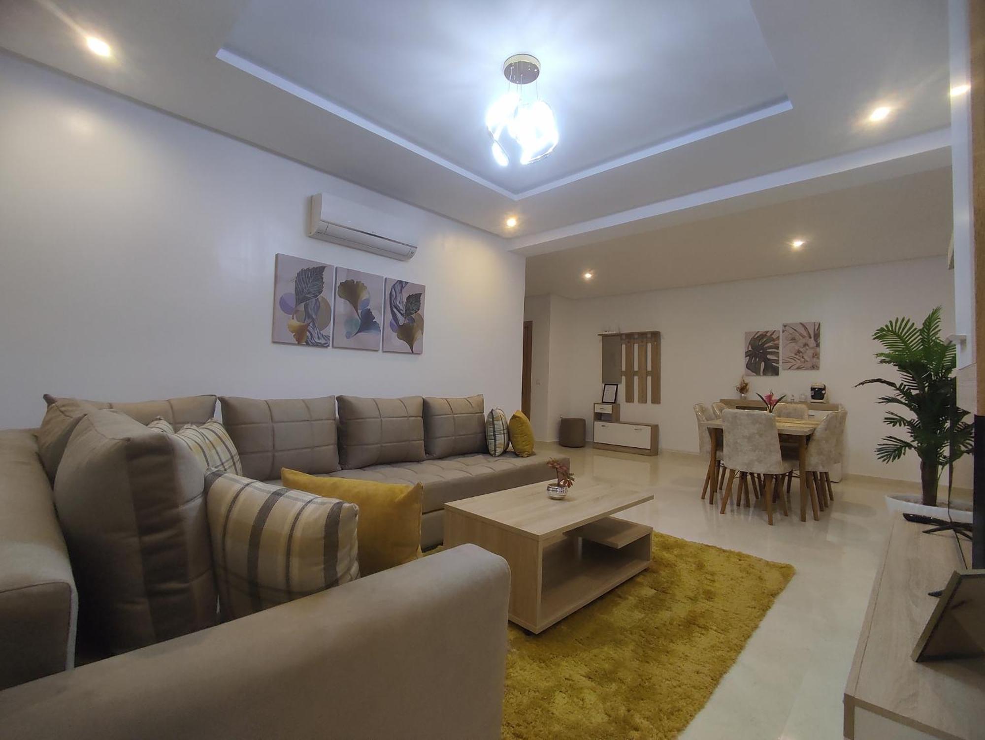 Dlx03 Apartment Oujda Bagian luar foto